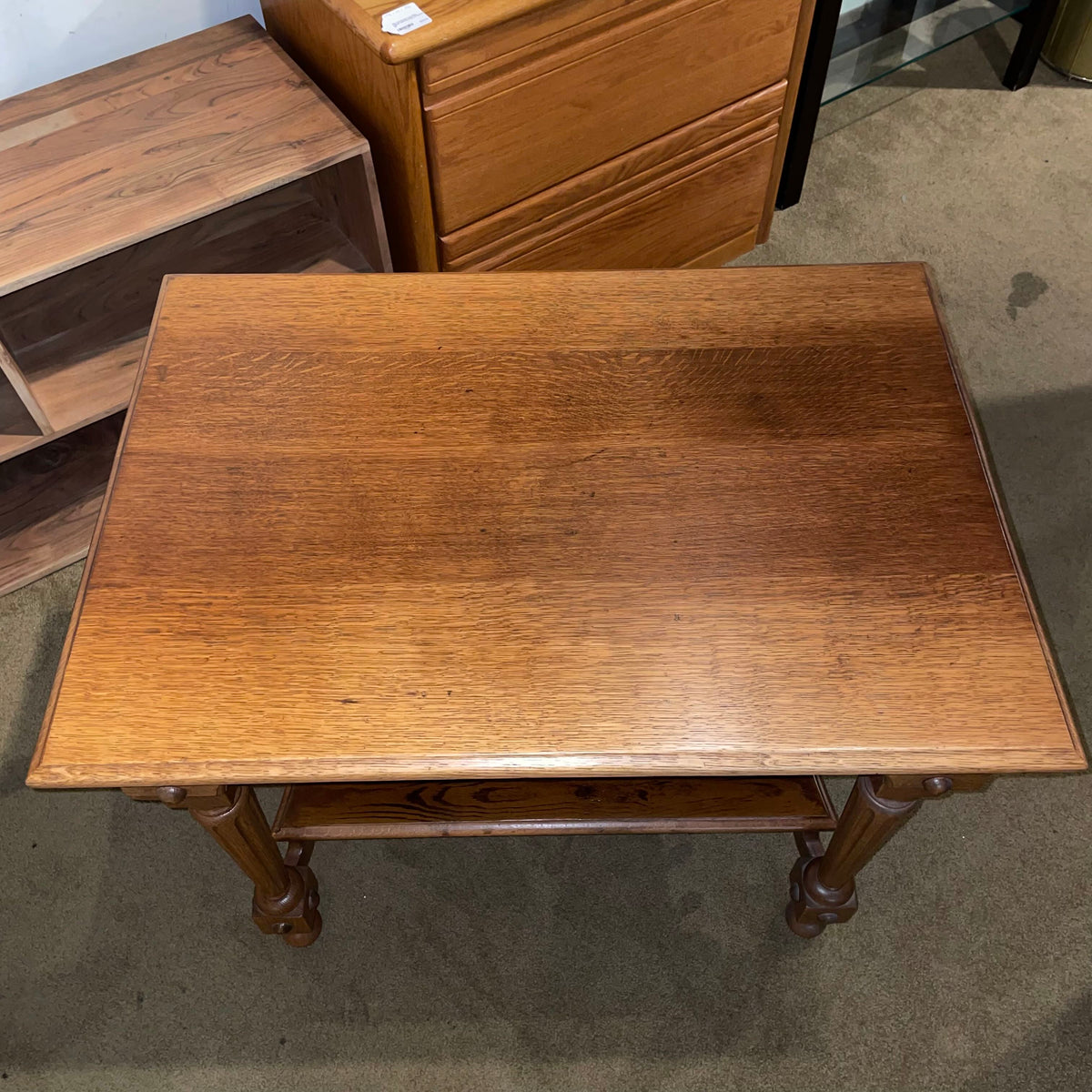 Turned Leg Oak Art & Crafts Style Square End Table C SIDE TABLES