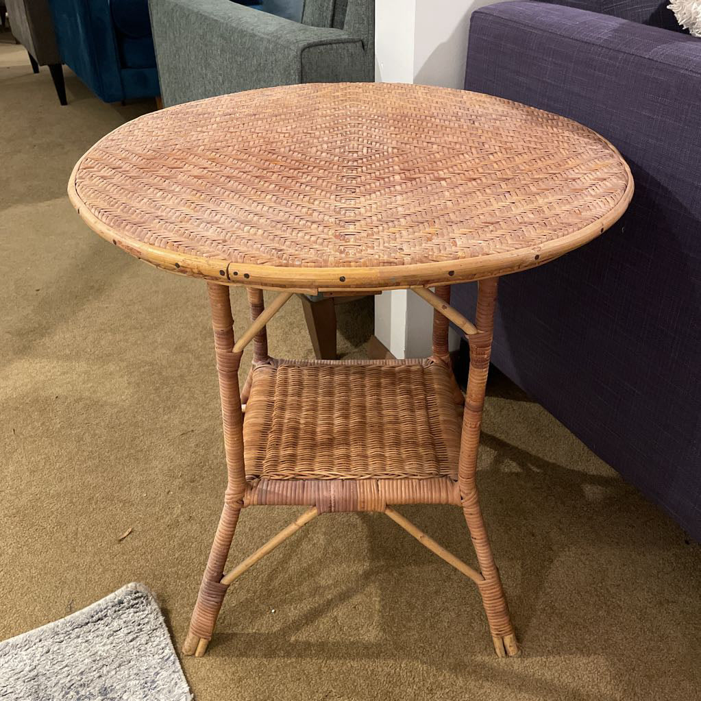 Woven Top Round End Table C SIDE TABLES