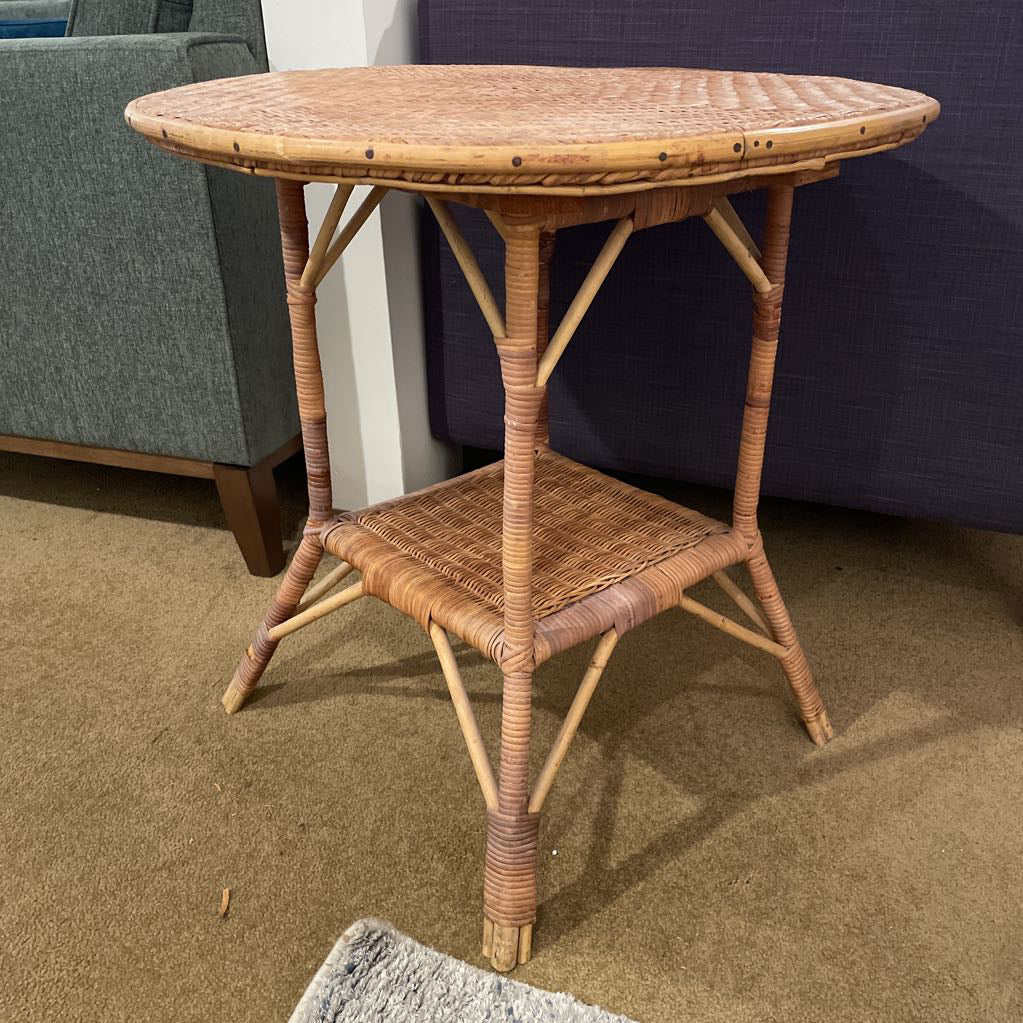 Woven Top Round End Table C SIDE TABLES