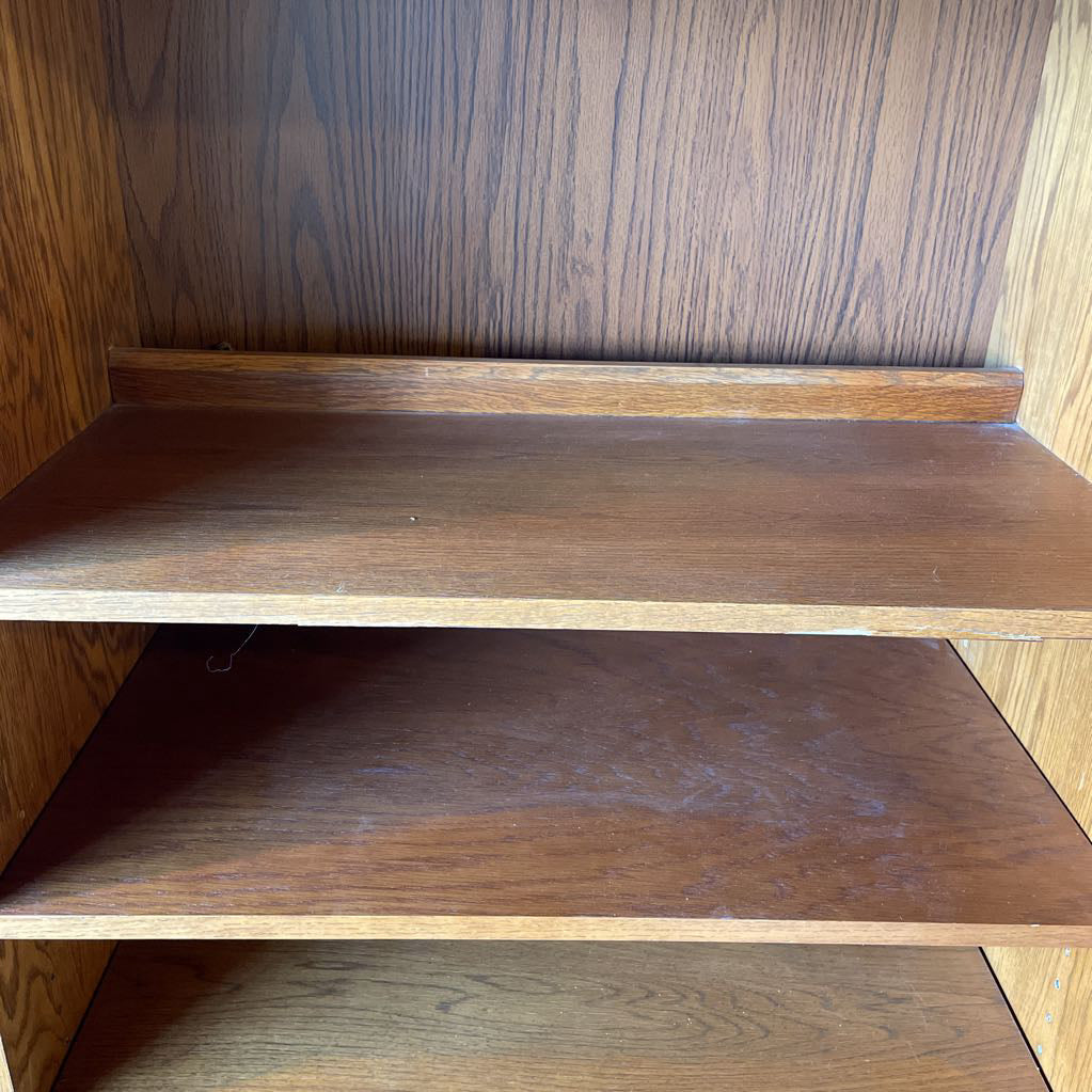 Oak Bookshelf w Closed Bottom Storage