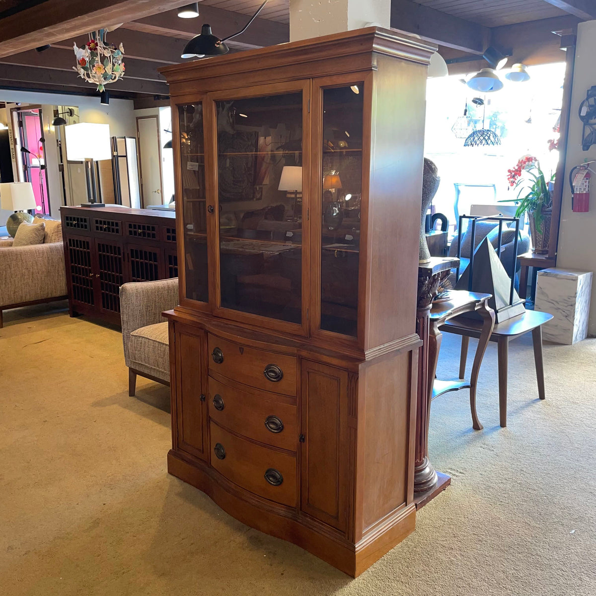 Warm Wood American Traditional China Cabinet