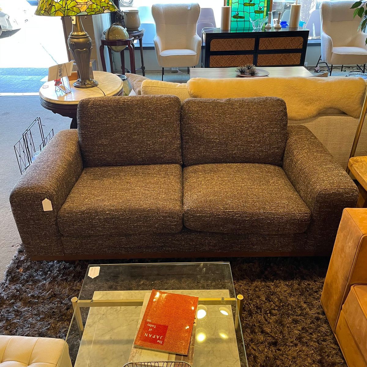 Alessandra Black Loveseat U LOVESEATS