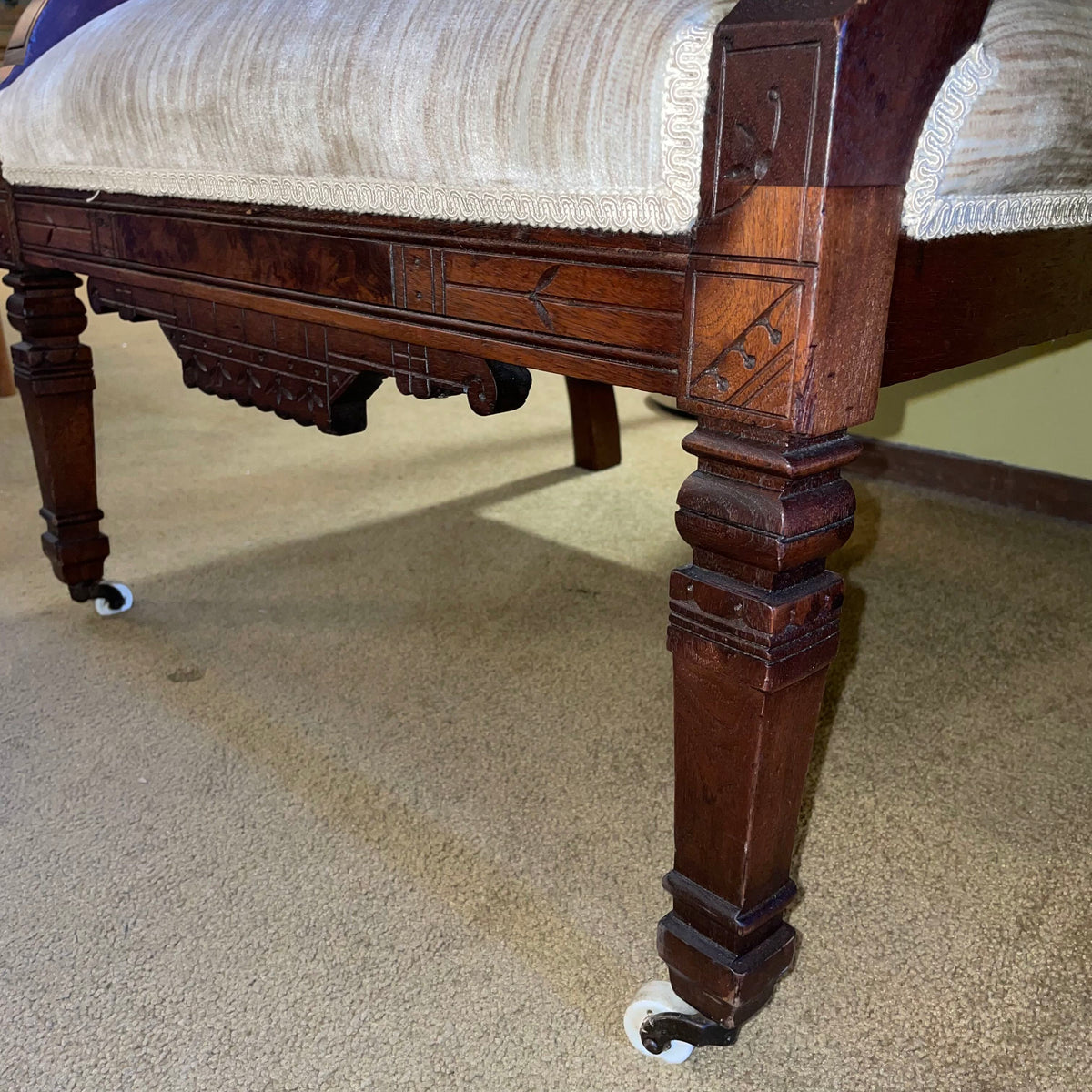 Antique Eastlake Carved Armchair with Striated Velvet Fabric U ACCENT CHAIRS