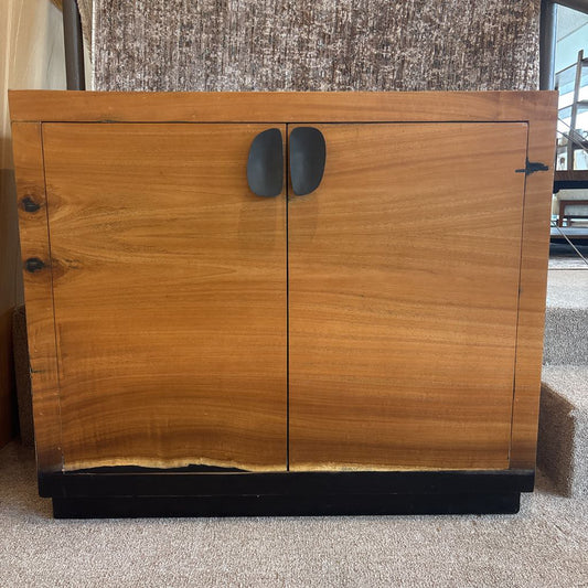 Karthyn Cabinet C CABINETS