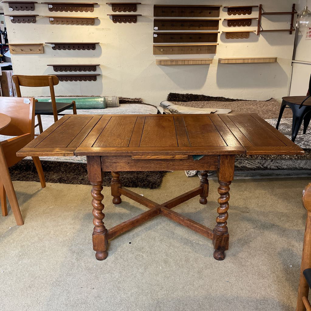 Antique Oak Turned Leg Expanding Dining Table AS IS