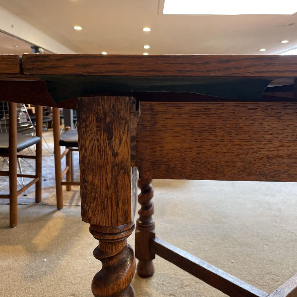 Antique Oak Turned Leg Expanding Dining Table AS IS