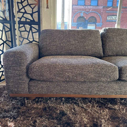 Alessandra Black Sofa U SOFAS