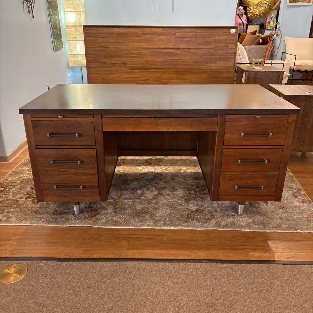 Vintage MCM 6 Drawer Executive Desk