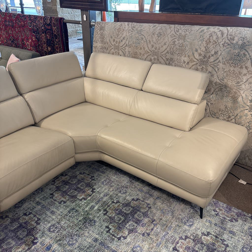 Kasala Top-grain Leather Power Reclining Sectional w/ Chaise