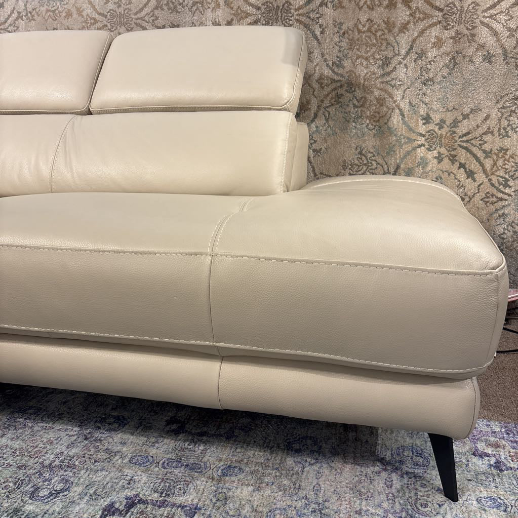 Kasala Top-grain Leather Power Reclining Sectional w/ Chaise