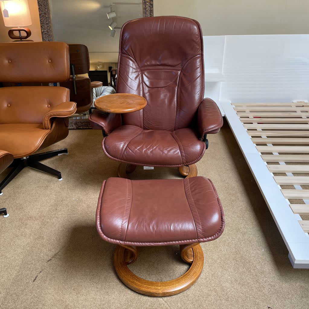 Ekornes Stressless Burgundy Leather Chair + Ottoman U ACCENT CHAIRS