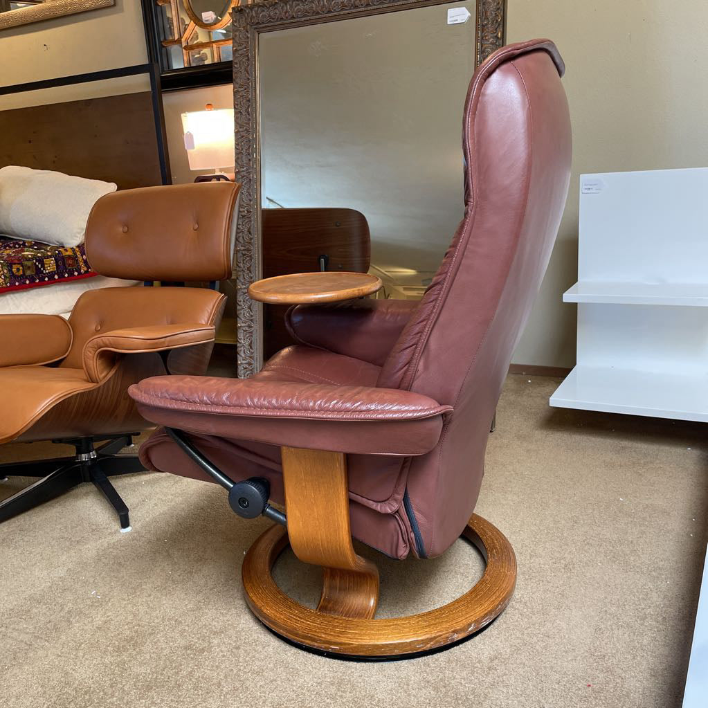 Ekornes Stressless Burgundy Leather Chair + Ottoman U ACCENT CHAIRS
