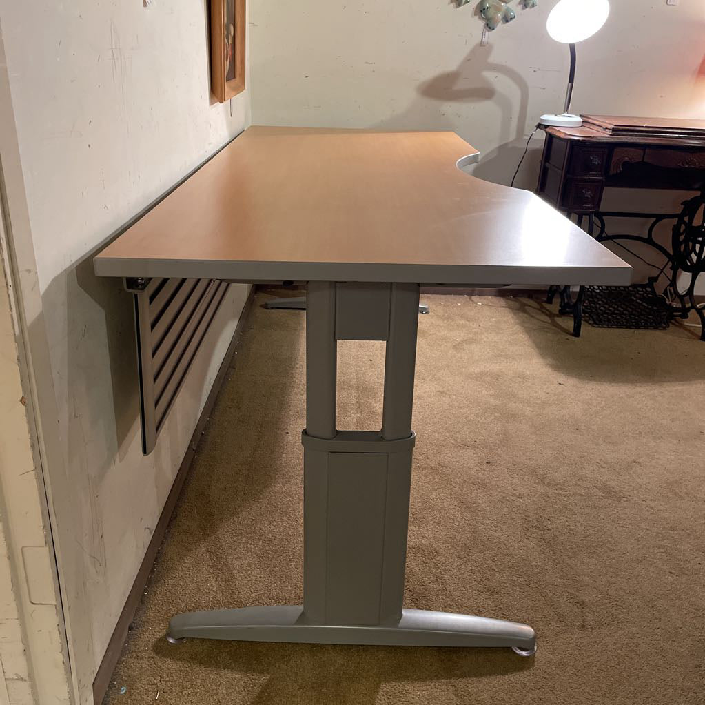 Wide Metal Leg Desk