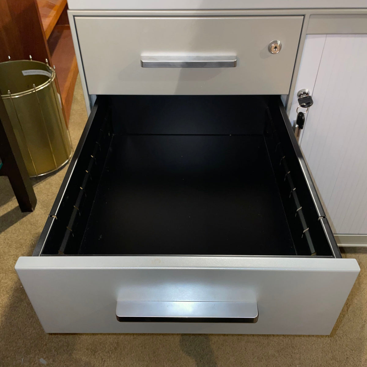 Metal Mobile Storage Unit