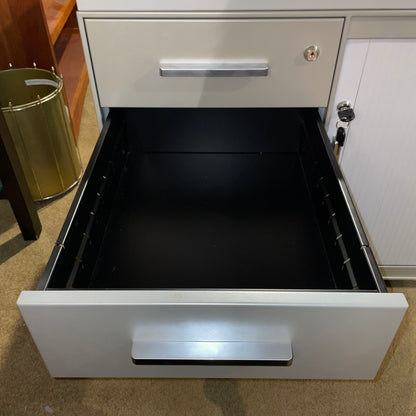 Metal Mobile Storage Unit