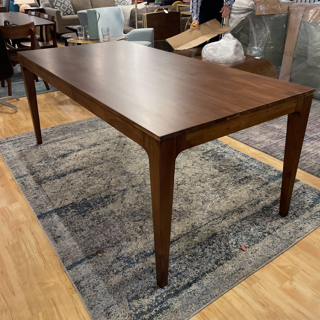 Staggered Plank Walnut Dining Table C DINING TABLES