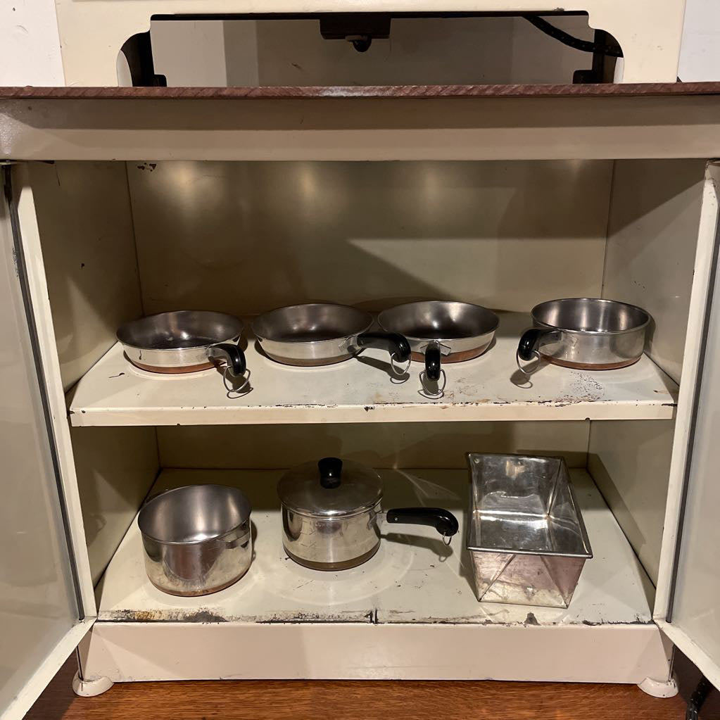 Play Oven with Cabinet and Assorted Play Pots & Pans