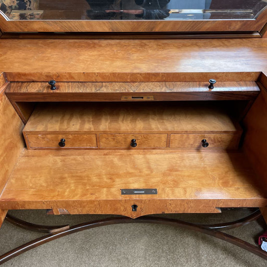 AS IS Birds Eye Maple Vanity C VANITIES