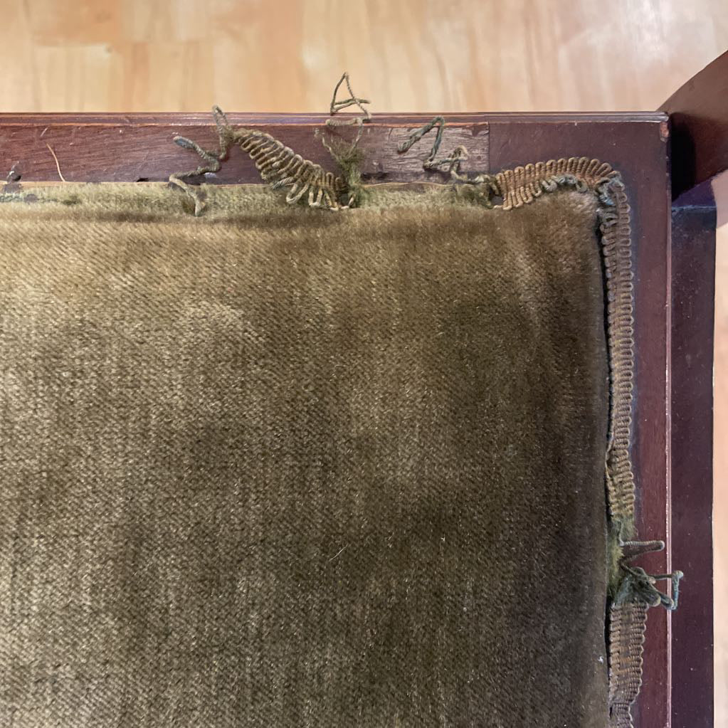 Dark Wood Piano Bench w Storage