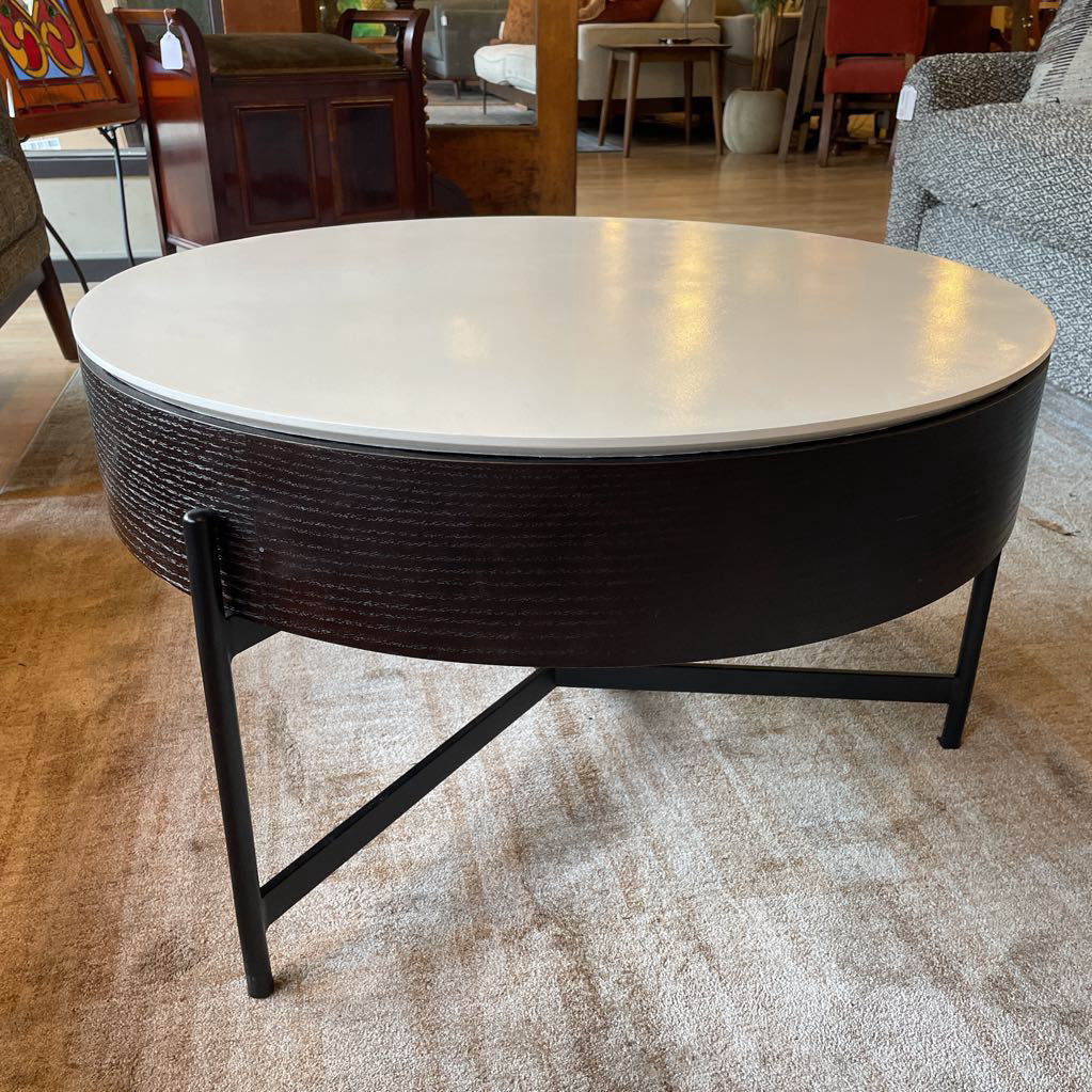 Round White Top Coffee Table w/ Black Base C COFFEE TABLES