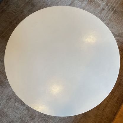 Round White Top Coffee Table w/ Black Base C COFFEE TABLES