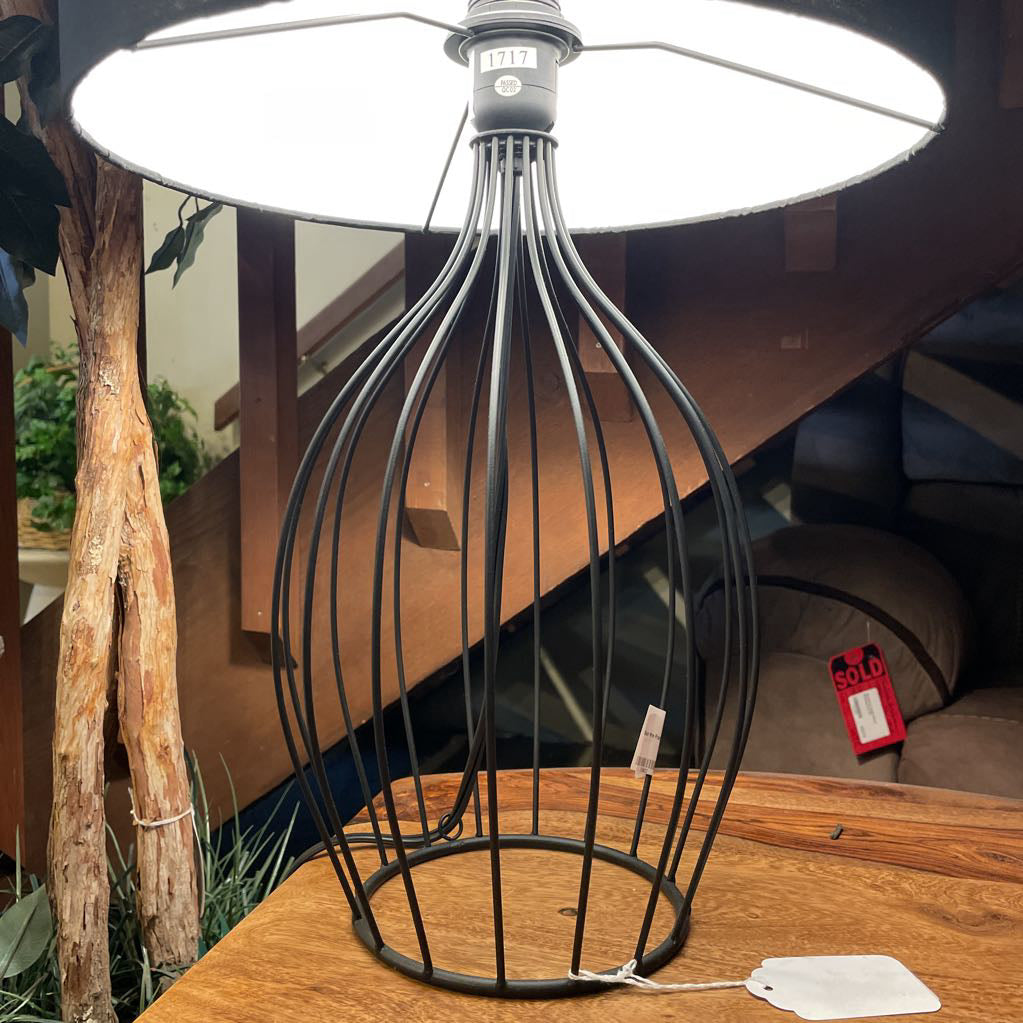 Black Wire Frame Table Lamp