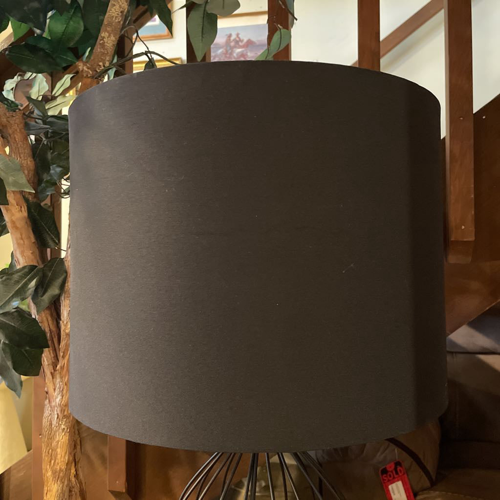 Black Wire Frame Table Lamp