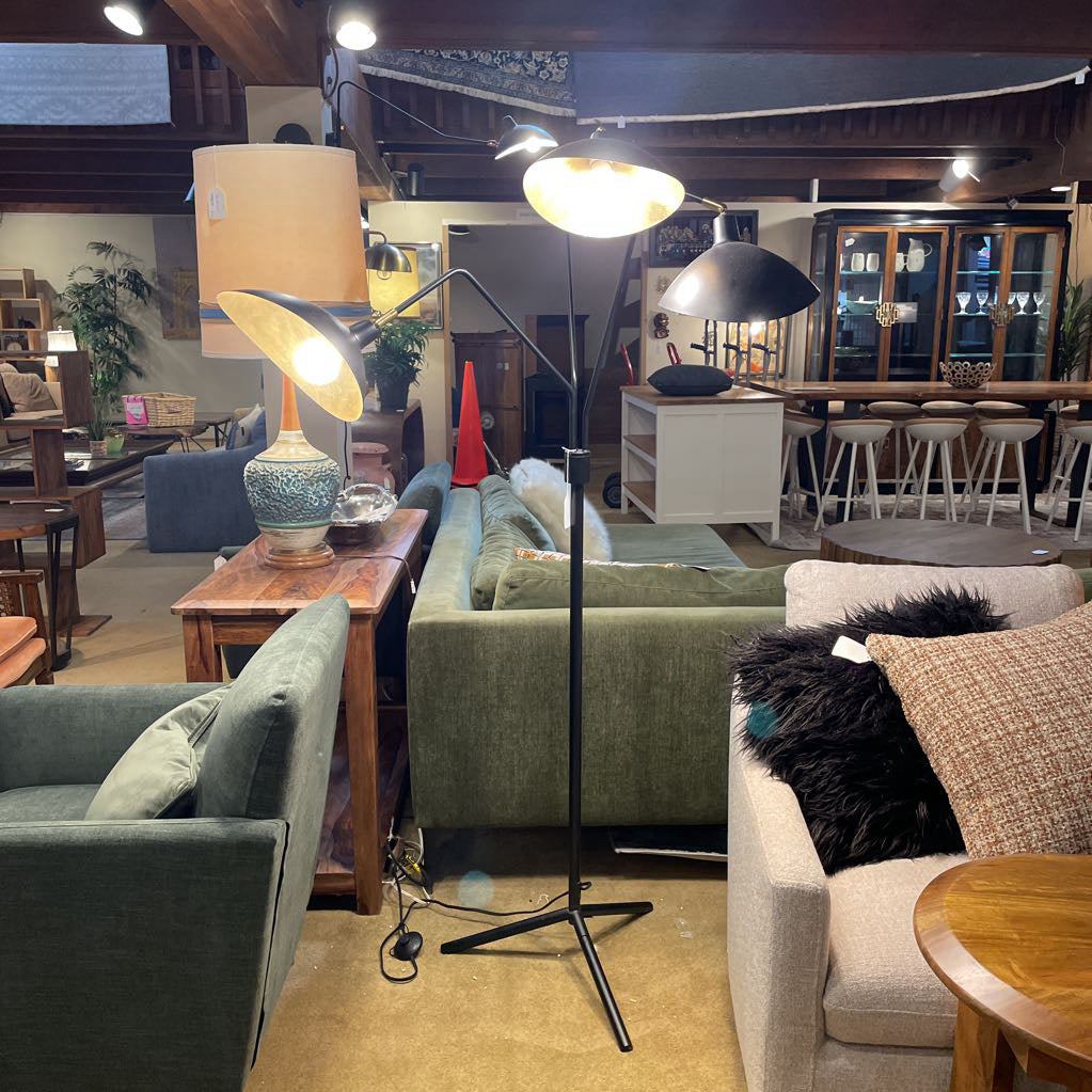 Triple Leap Style Floor Lamp