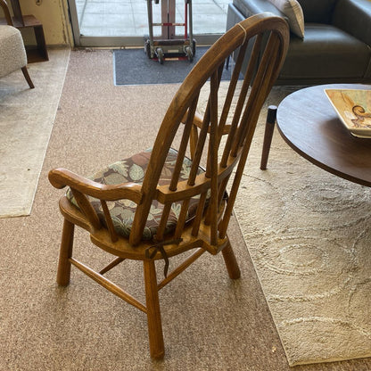Dark Oak Windsor Armchair U ACCENT CHAIRS