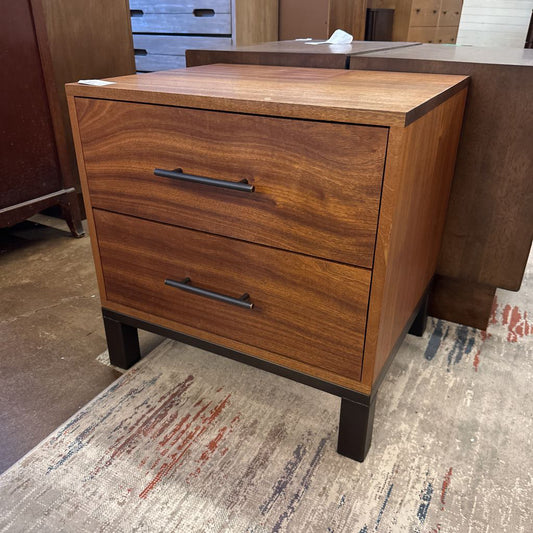 Solid Wood 2 Drawer Metal Base Nightstand C NIGHTSTANDS