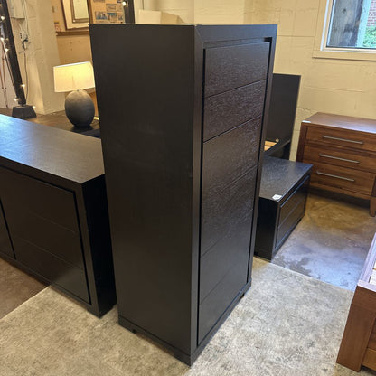 6 Drawer Tall Narrow Chest of Drawers
