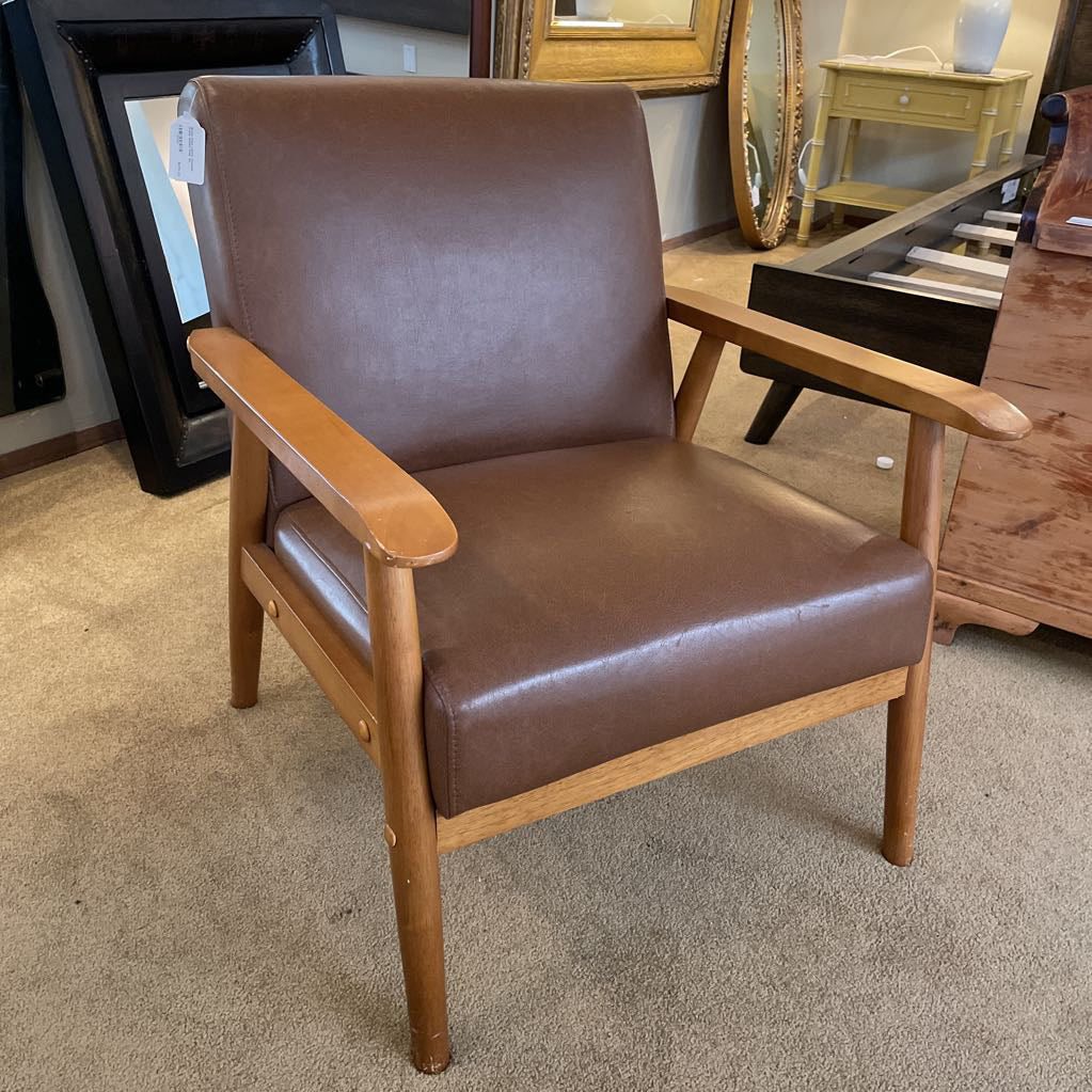 Brown Faux Leather Wooden Frame Accent Chair U ACCENT CHAIRS