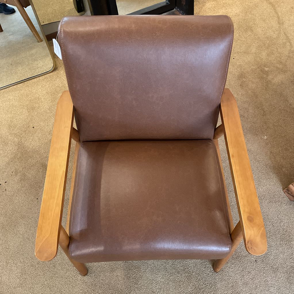 Brown Faux Leather Wooden Frame Accent Chair U ACCENT CHAIRS