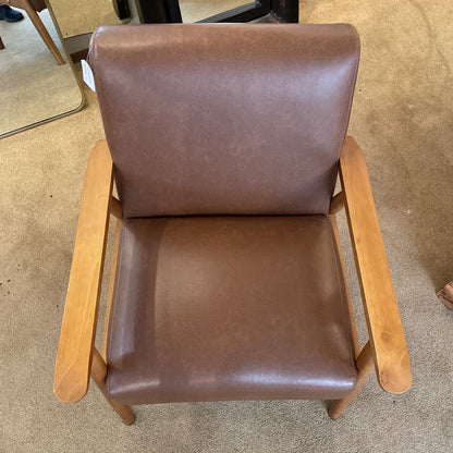 Brown Faux Leather Wooden Frame Accent Chair U ACCENT CHAIRS