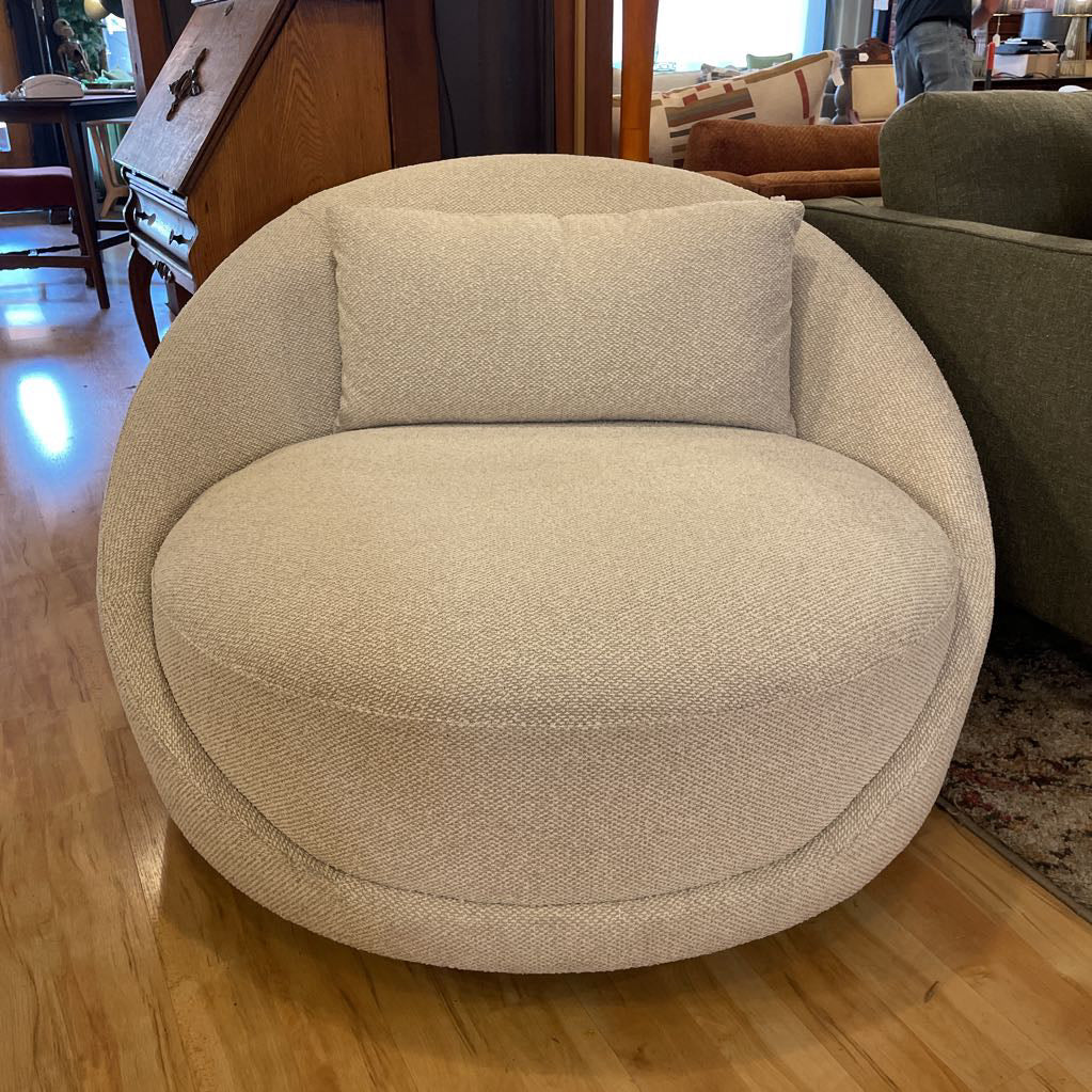 Parana Linen Accent Chair U ACCENT CHAIRS