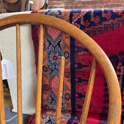 Oak Round Expanding Dining Table with 5 Spindle Back Dining Chairs SET