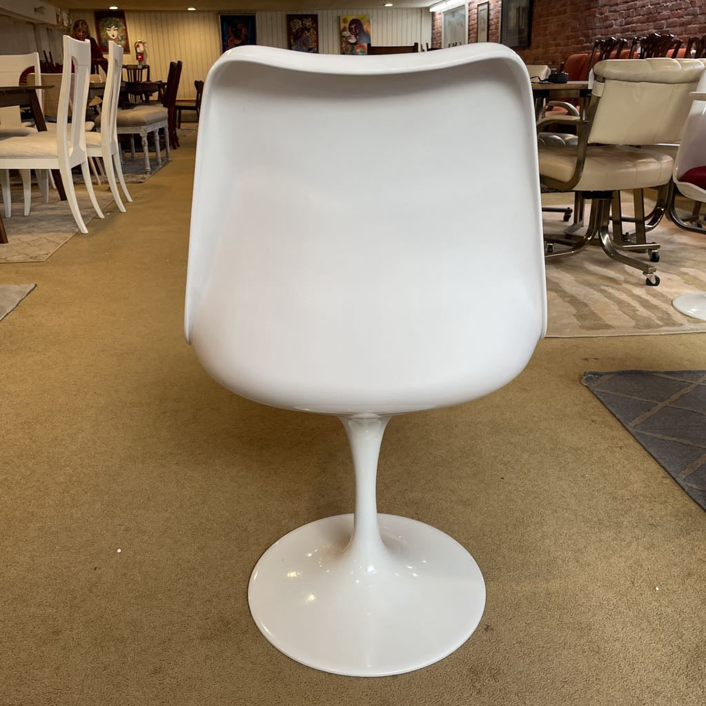 Rove ConceptsSaarinen Stye White Tulip Table and # Swivel Maroon Charis SET