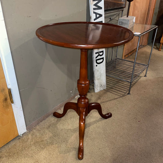Henkel - Harris Black Cherry Footed Round End Table C SIDE TABLES
