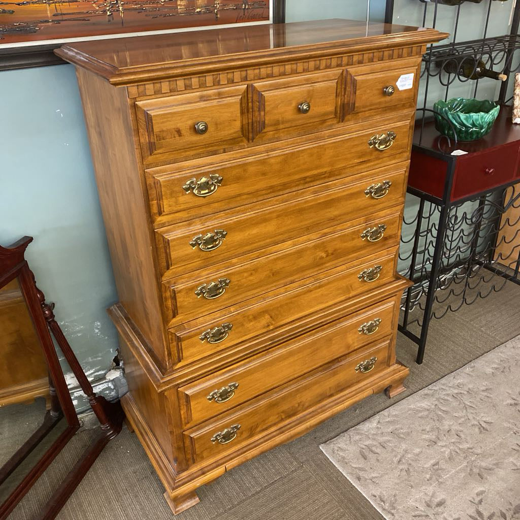 SPRAGUE & CARLTON Traditional Style Highboy