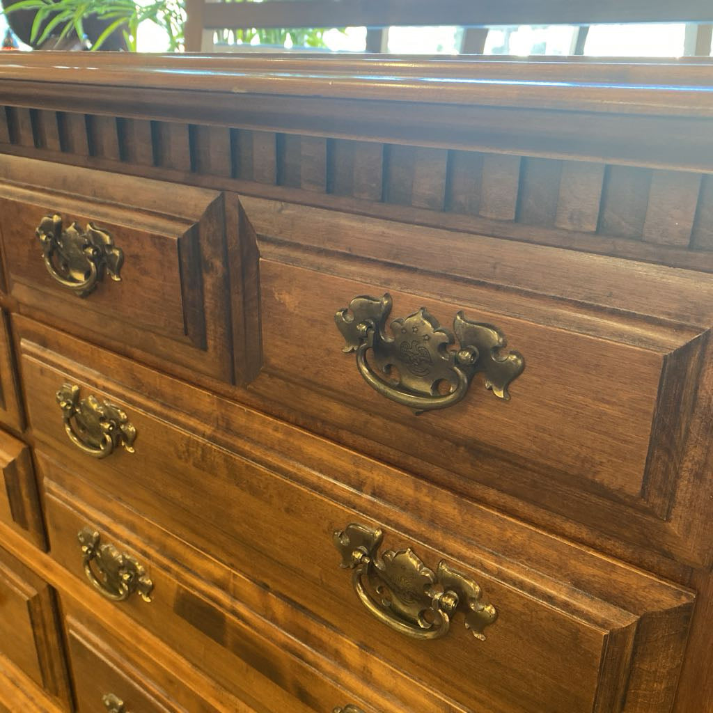 SPRAGUE & CARLTON Traditional Style Lowboy