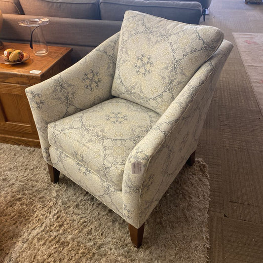 ETHAN ALLEN Paisley Medallion Motif Armchair U ACCENT CHAIRS