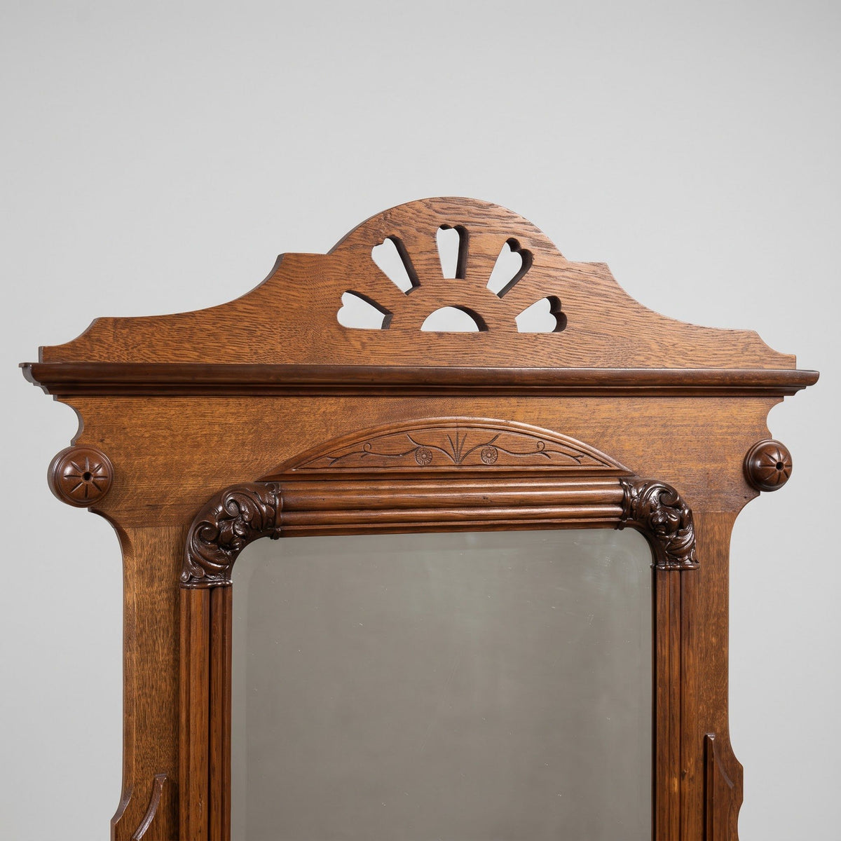 Antique Gentleman's Dresser