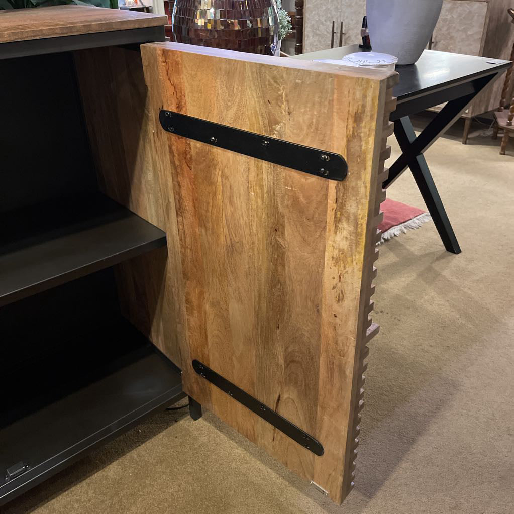 Newcomb Cabinet C CABINETS