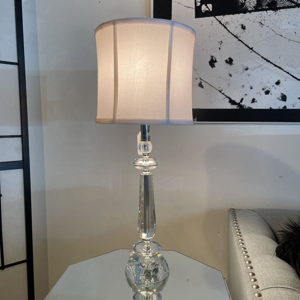 Shiny Faceted Glass Base Table Lamp LAMPS
