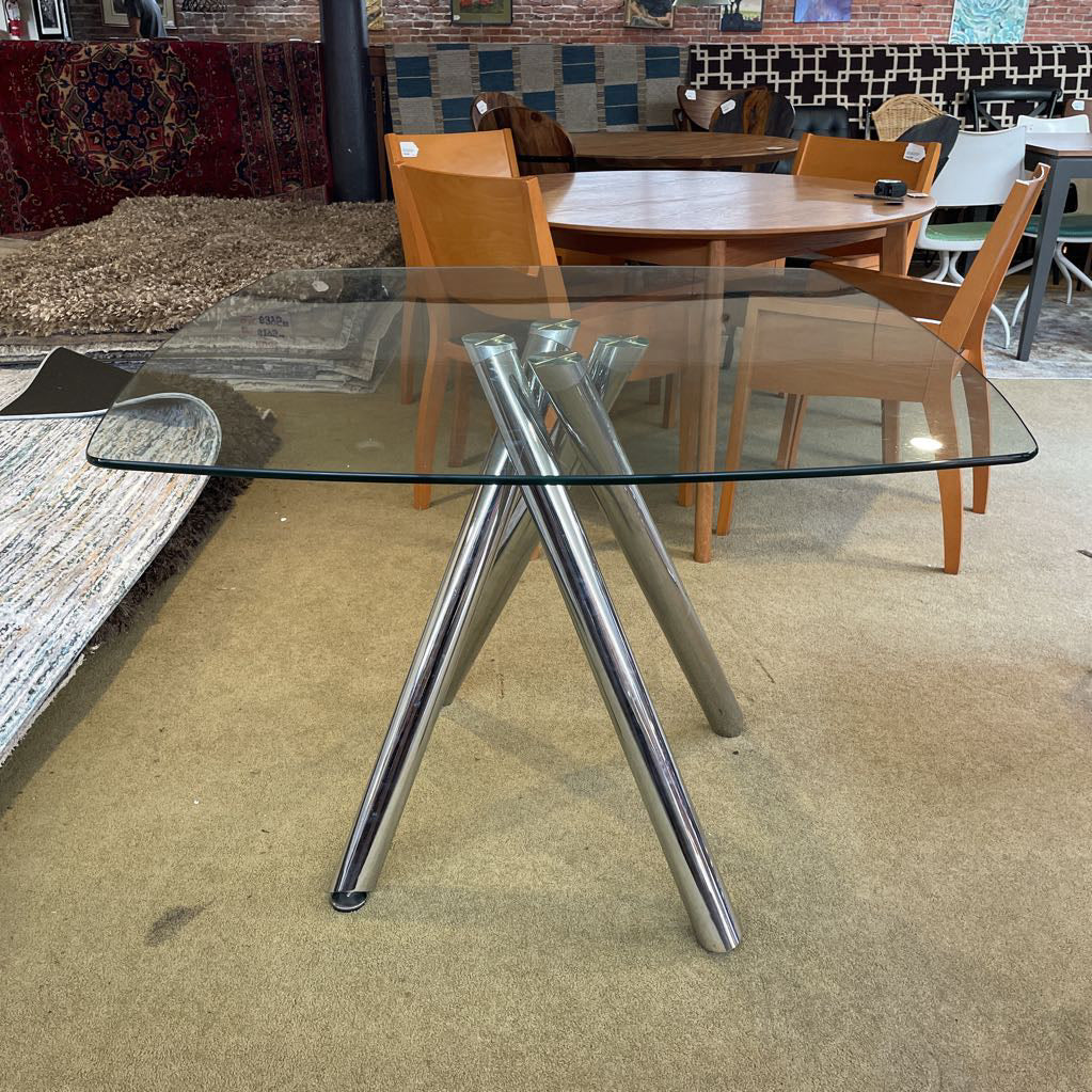 Chrome Bundle O' Legs Glass Top Dining Table
