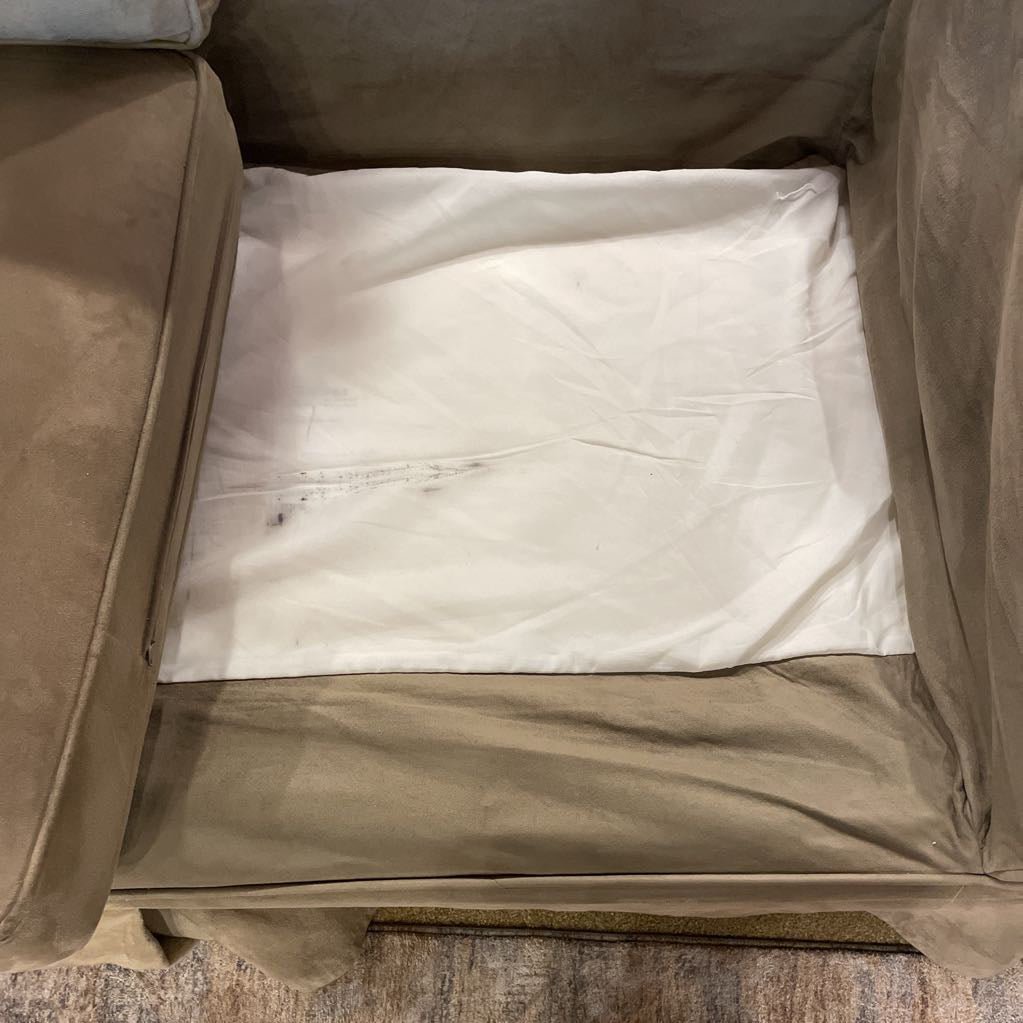Curved Arm Slip Cover Sofa w/ Additional White Slip Cover