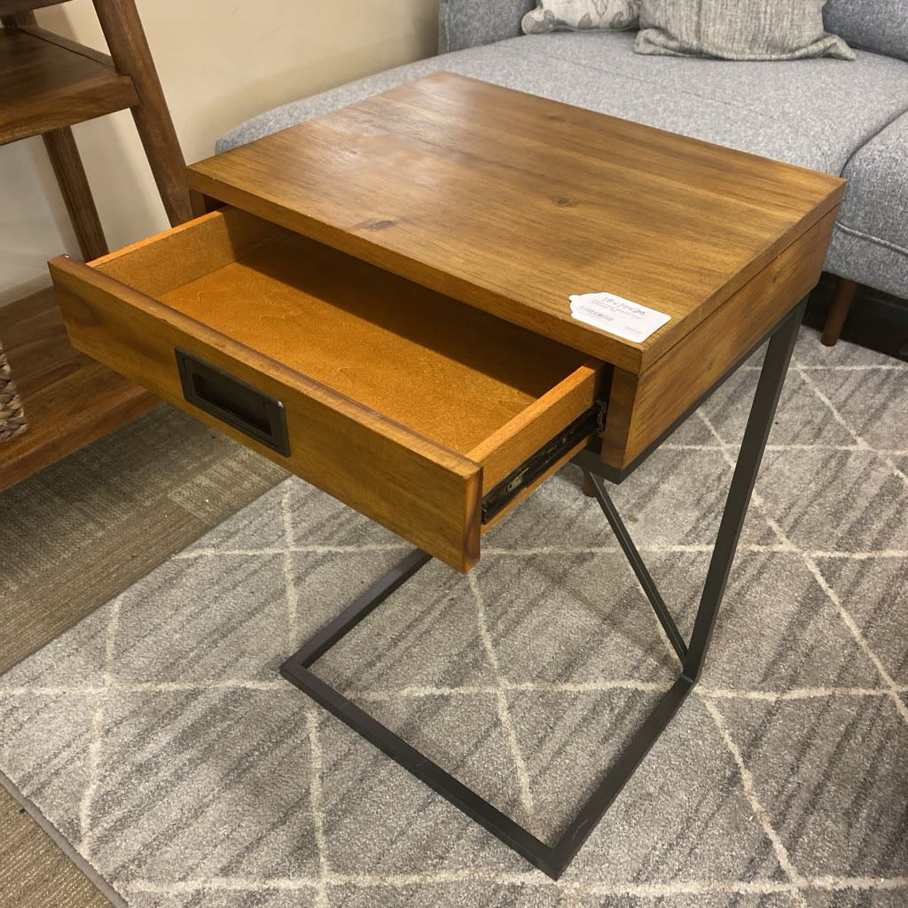 Wood Finish Metal C Table w/Drawer