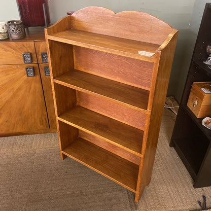 Small Shallow Scalloped Crest Bookcase (AS IS)