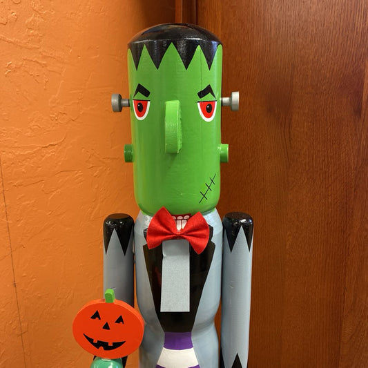 The CREATURE Nutcracker Tall SMALLS
