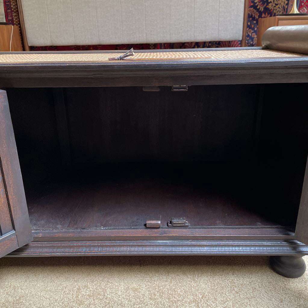 Scrolled Arm Woven Top/Sides Entry Bench
